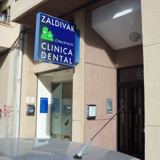Clínica Dental Zaldívar